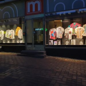 Artikkelin Mun paita! -näyttely Suomen käsityön museossa esikatselukuva